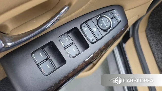 Kia The New Carnival 2018 Черный из Кореи, фото 3