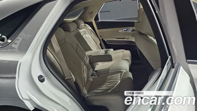 Genesis GV70 2023 Белый из Кореи, фото 3