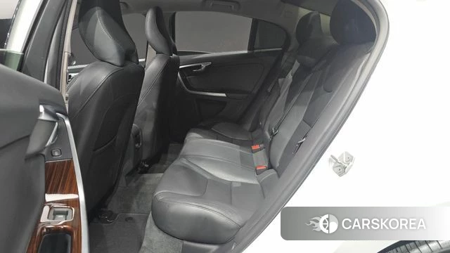 Volvo S60 2018 Белый из Кореи, фото 3