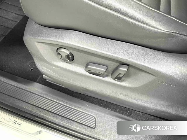 Volkswagen Touran L 2022 Белый из Китая, фото 3