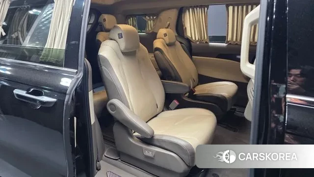 Kia Carnival 4th generation 2022 Черный из Кореи, фото 3