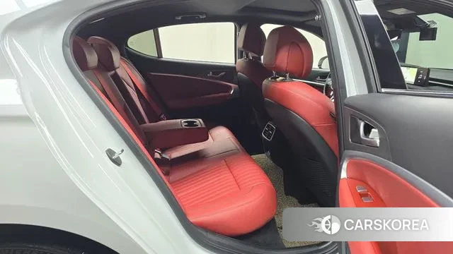 Genesis The New G70 2024 Белый из Кореи, фото 3