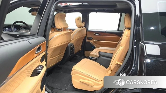 Jeep Grand Cherokee (WL) 2023 Черный из Кореи, фото 3