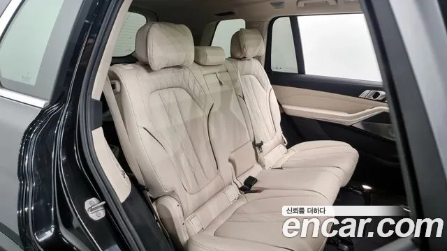 BMW X7 (G07) 2021 Черный из Кореи, фото 3