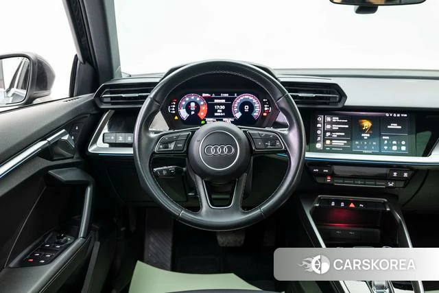 Audi A3 2024 Темно-серый из Китая, фото 3