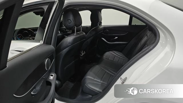 Mercedes-Benz C-Class W205 2021 Белый из Кореи, фото 3