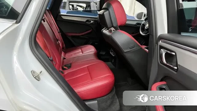 Porsche Macan 2023 Белый из Кореи, фото 3