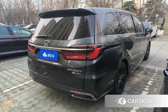 Honda Odyssey 2022 Темно-серый из Китая, фото 3