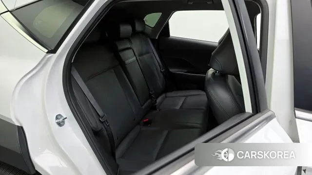 Hyundai Kona Hybrid (SX2) 2023 Белый из Кореи, фото 3