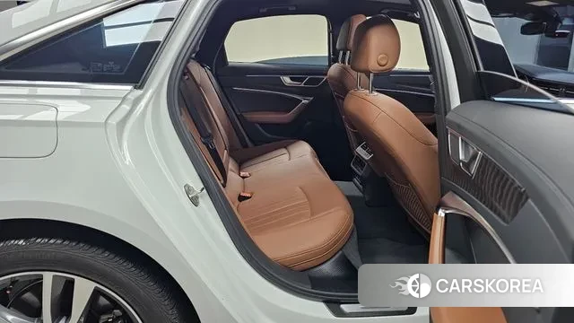 Audi A6 (C8) 2022 Белый из Кореи, фото 3