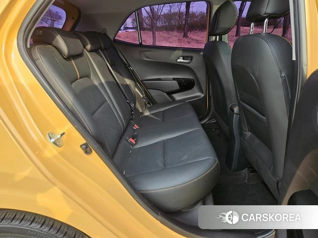 Kia Morning Urban (JA) 2021 Желтый из Кореи, фото 3