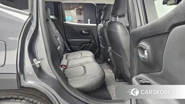 Jeep Renegade 2022 Серый из Кореи, фото 3