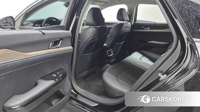 Kia K5 Hybrid 3rd Generation 2023 Черный из Кореи, фото 3