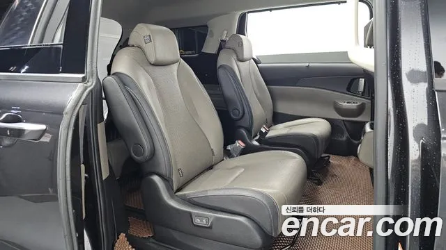 Kia The New Carnival 4th Generation 2024 Серый из Кореи, фото 3