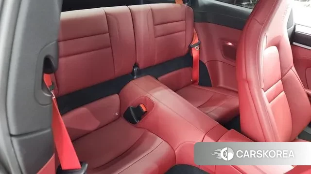 Porsche 911(992) 2024 Серебристо-серый из Кореи, фото 3