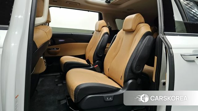 Kia Carnival 4th generation 2022 Белый из Кореи, фото 3