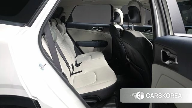 Kia Sportage 5th Generation 2024 Белый из Кореи, фото 3