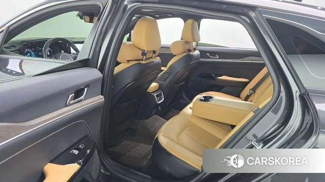 Kia K5 3rd generation 2021 Серый из Кореи, фото 3