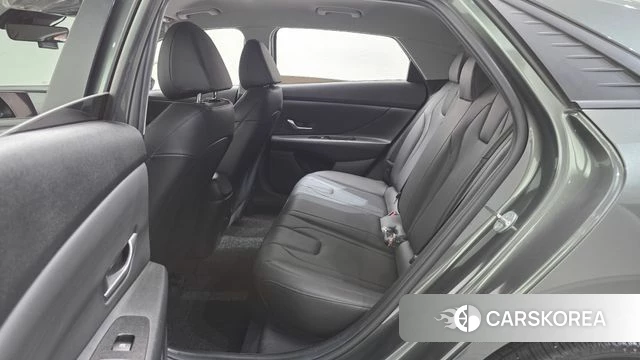 Hyundai Avante (CN7) 2022 Темно-зеленый из Кореи, фото 3