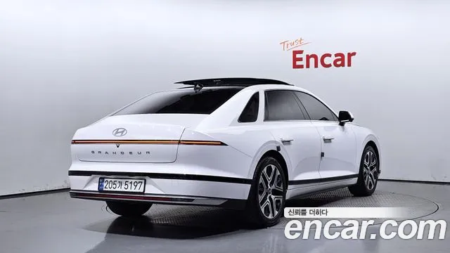 Hyundai Grandeur (GN7) id 2679800 из Кореи 3