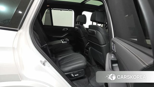 BMW X5 (G05) 2025 Белый из Кореи, фото 3