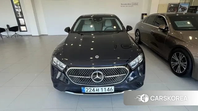 Mercedes-Benz E-Class W214 2024 Синий из Кореи, фото 3