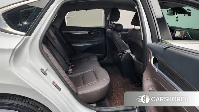 Hyundai Grandeur IG 2018 Белый из Кореи, фото 3