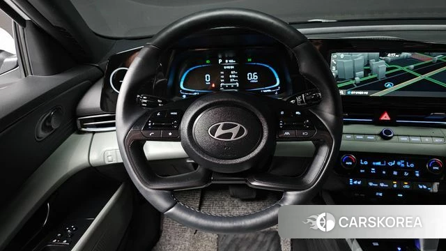 Hyundai The New Avante (CN7) 2023 Белый из Кореи, фото 3