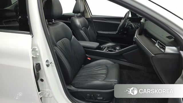Kia K5 3rd generation 2021 Белый из Кореи, фото 3