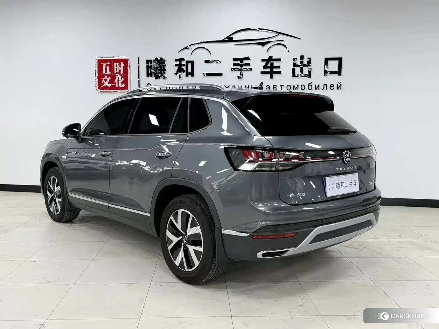 Volkswagen Tayron 2023 Silver/gray из Китая, фото 3