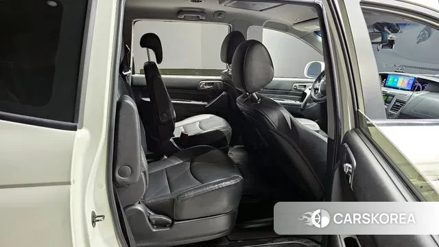 Ssangyong Korando Turismo 2018 Белый из Кореи, фото 3