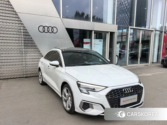 Audi A3 2021 Белый из Китая, фото 3