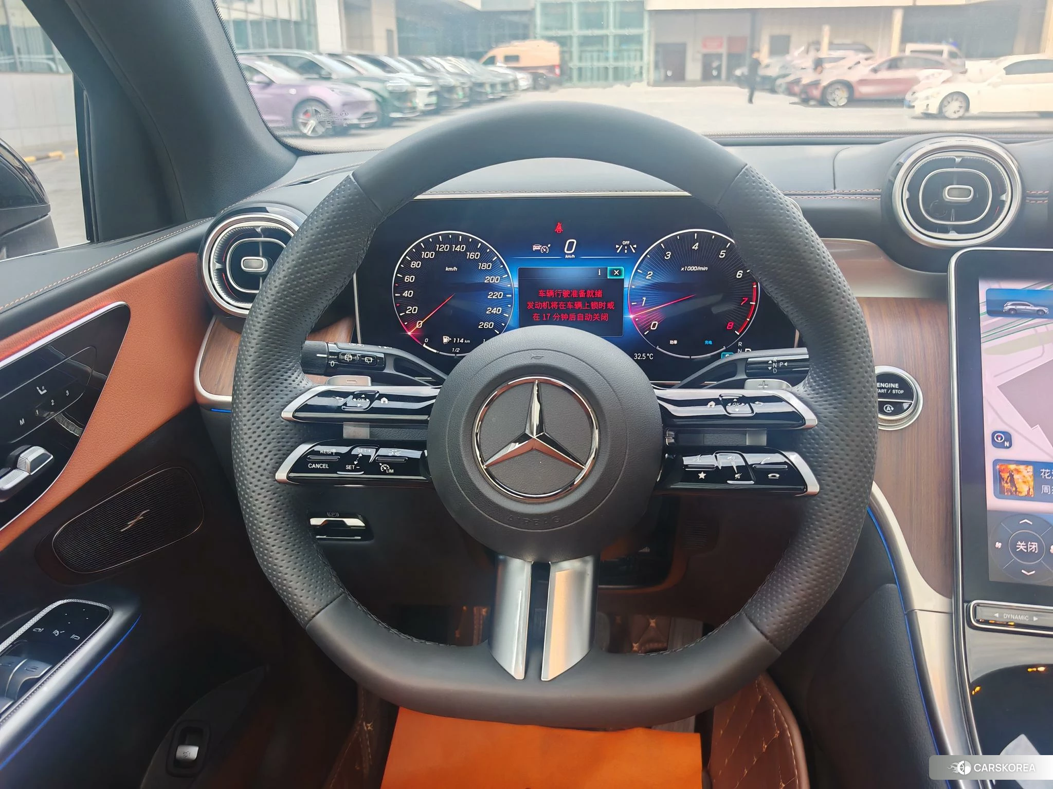 Mercedes-Benz GLC 2024 Черный из Китая, фото 3