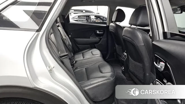 Kia Niro EV 2021 Серебристо-серый из Кореи, фото 3