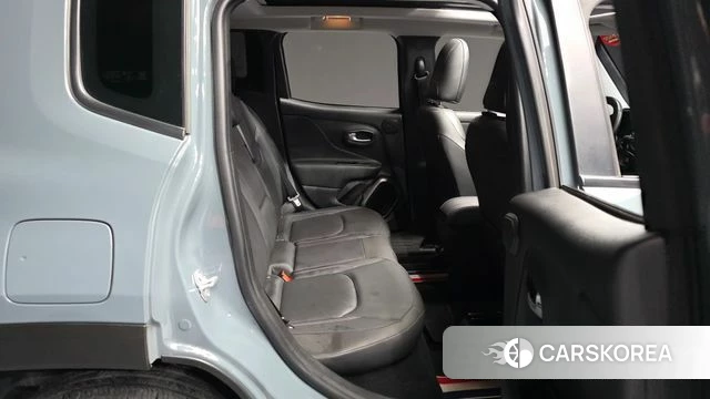 Jeep Renegade 2018 Серый из Кореи, фото 3