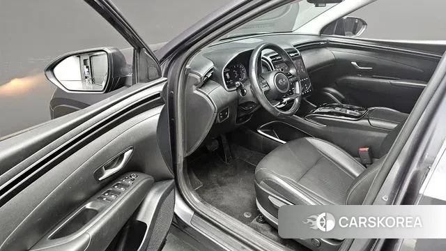 Hyundai Tucson (NX4) 2021 Серый из Кореи, фото 3