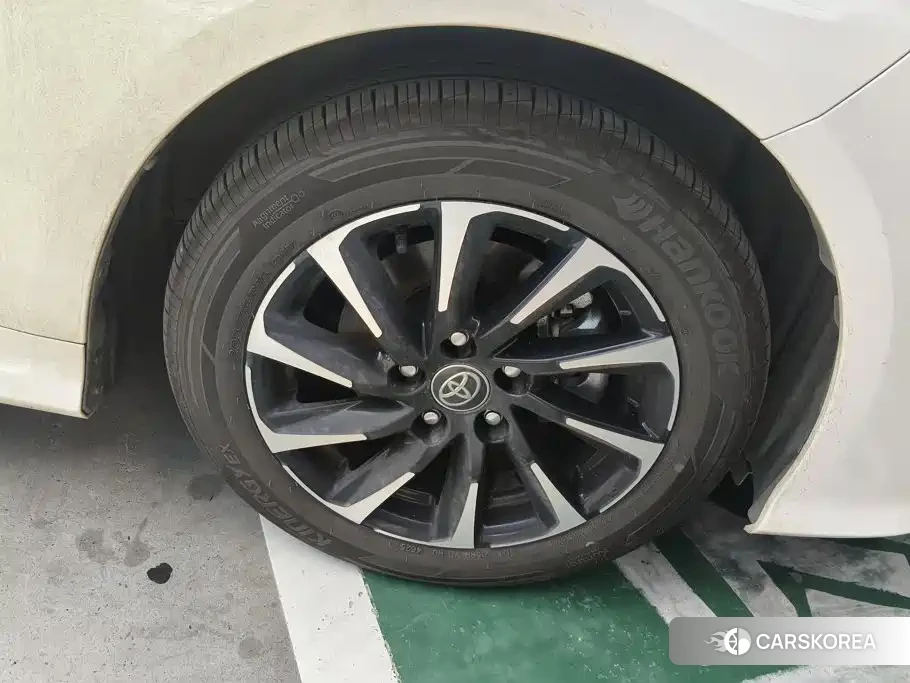 Toyota Corolla 2026 Белый из Китая, фото 3