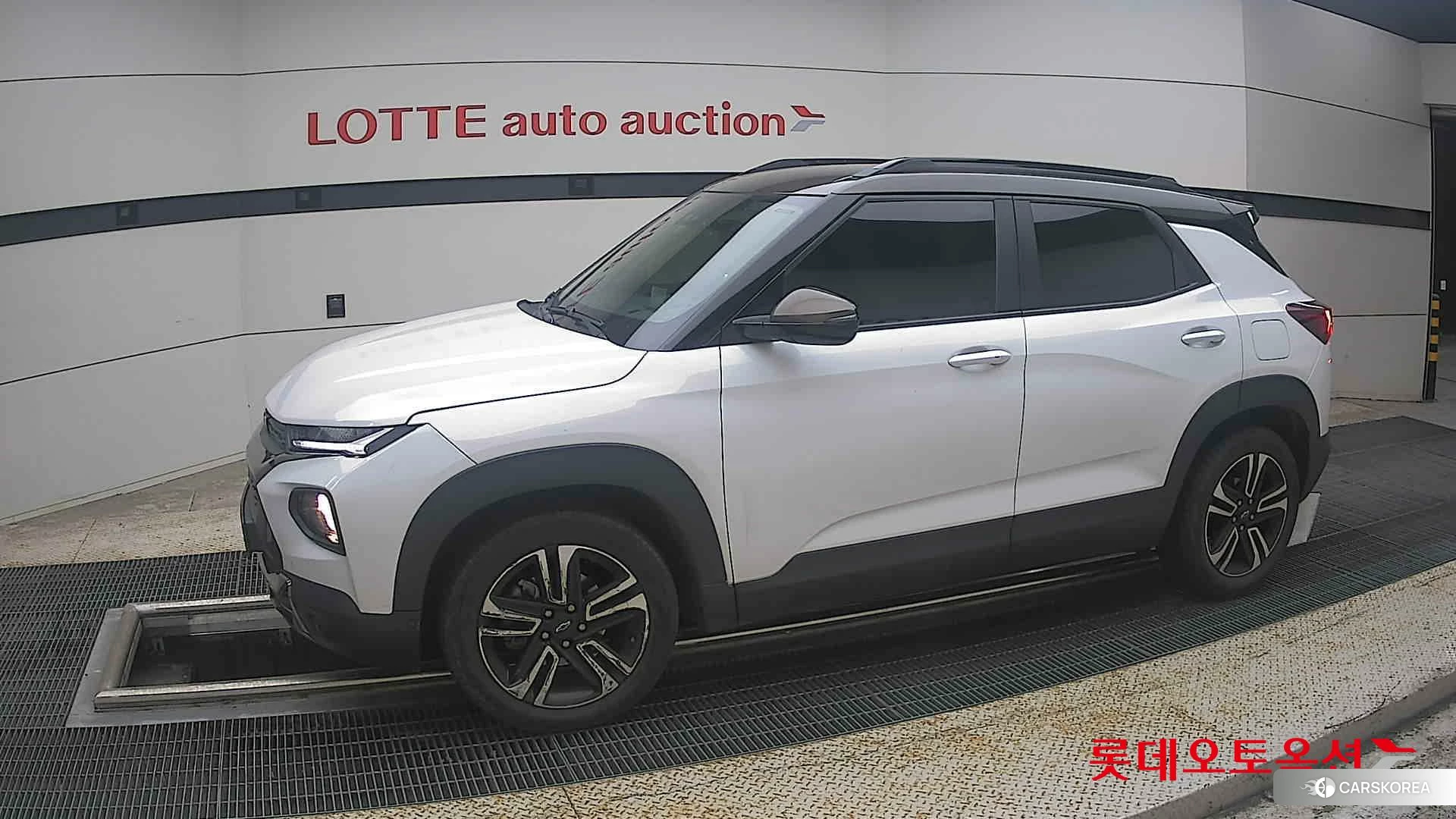 Korea G M TrailBlazer 1.35 Turbo FWD 2022 Белый из Кореи, фото 3