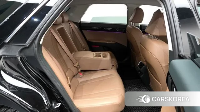 Hyundai Grandeur Hybrid (GN7) 2024 Черный из Кореи, фото 3