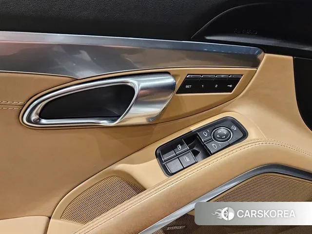 Porsche 718 Boxster 2019 Белый из Кореи, фото 3