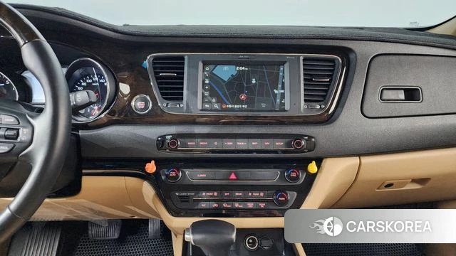 Kia The New Carnival 2019 Белый из Кореи, фото 3