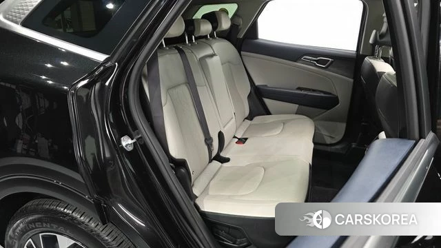 Kia Sportage 5th Generation Hybrid 2022 Черный из Кореи, фото 3