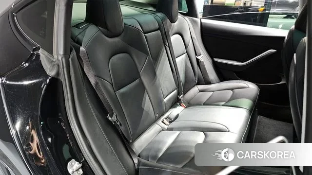 Tesla Model 3 2021 Черный из Кореи, фото 3