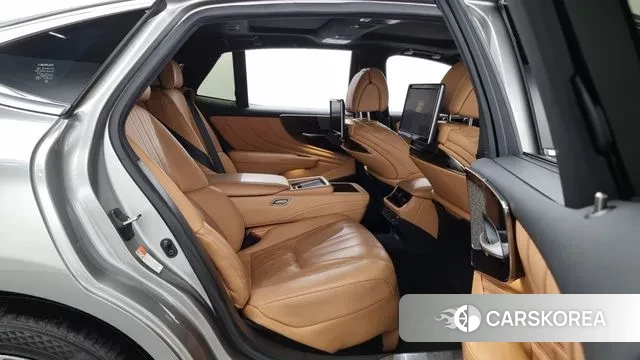 Lexus LS500 5th generation 2021 Серый из Кореи, фото 3