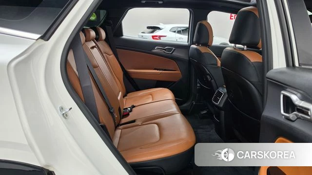 Kia Sportage 5th Generation 2022 Белый из Кореи, фото 3