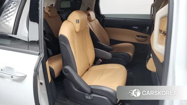 Kia Carnival 4th generation 2022 Белый из Кореи, фото 3