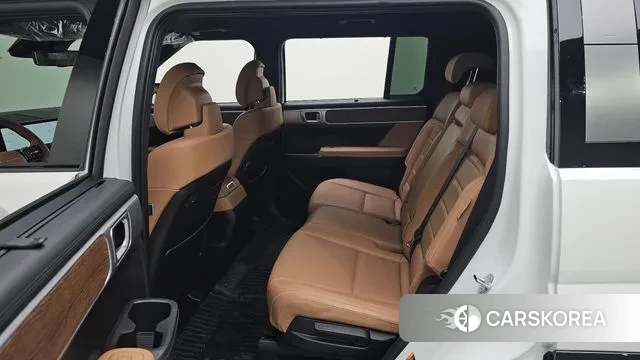 Hyundai Santa Fe (MX5) 2023 Белый из Кореи, фото 3