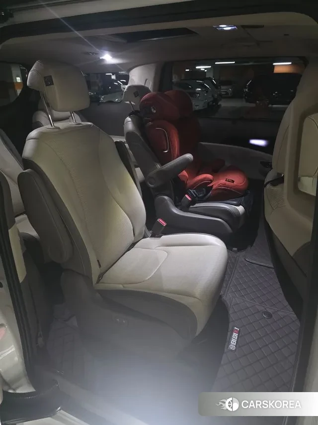 Kia Carnival 4th generation 2022 Белый из Кореи, фото 3