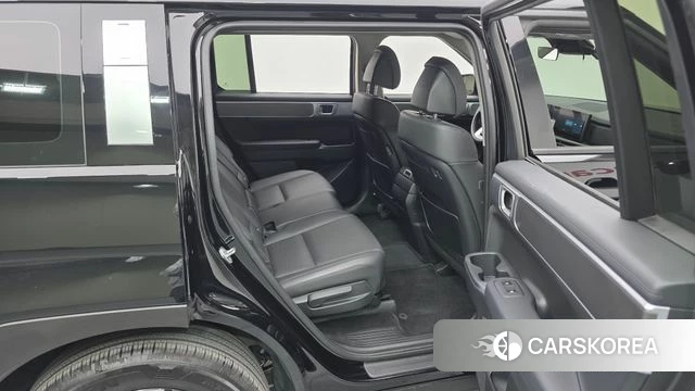 Hyundai Santa Fe (MX5) 2023 Черный из Кореи, фото 3