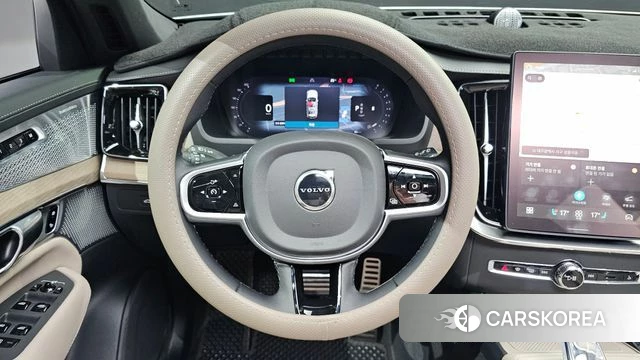 Volvo XC90 second Generation 2026 Белый из Кореи, фото 3